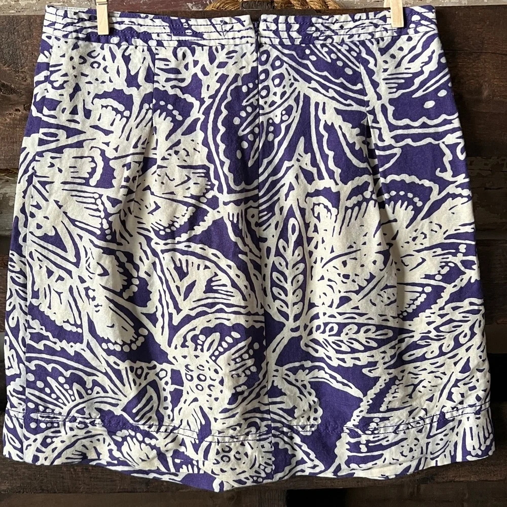 🟤LOFT Mini Skirt in Purple/Cream Print Sz 0 Petite